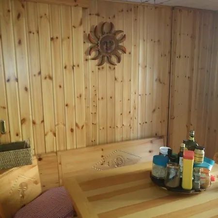Semesterbostad Maison De Rose *